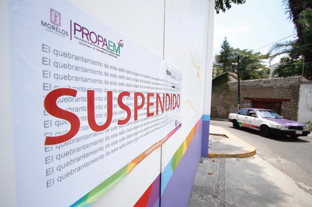 La suspensión de los centros de verificación se basó en un dictamen técnico que arrojó que ninguno cumple con los protocolos para la aplicación de la Norma Oficial Mexicana de Emergencia, señala el titular de Sedesu estatal (CIUDADANOS MX)