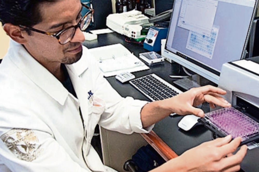 Laboratorio de Bioquímica. Foto: JUAN ANTONIO LÓPEZ