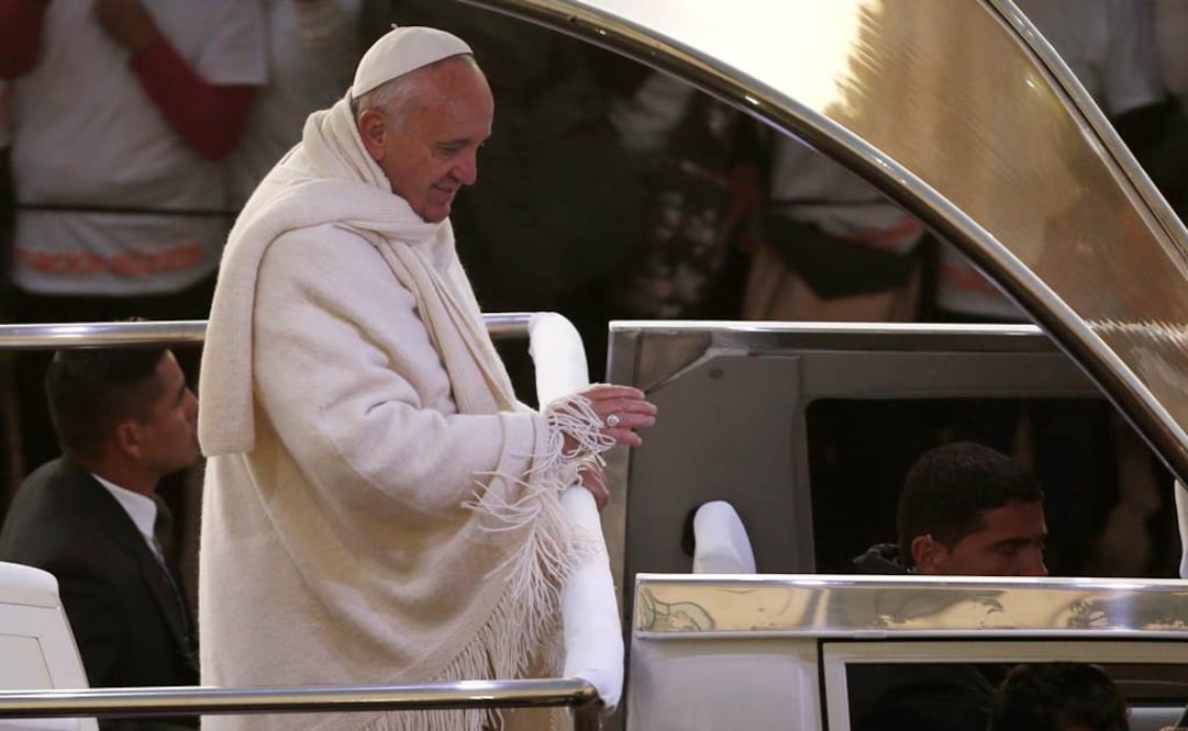 Autoridades vaticanas desaconsejaron que Jorge Bergoglio pasara mucho tiempo en La Paz por temor a la gran altitud de la ciudad (Foto: AP)