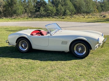 AC Cobra regresa, pero ahora es eléctrico