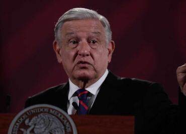 AMLO confirma convenio con empresa ferroviaria para estudiar viabilidad del tren de pasajeros México-Querétaro