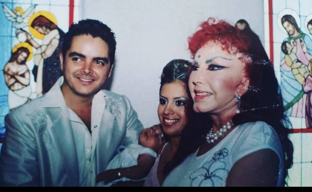 Irma Serrano y José Julián. Foto: Especial