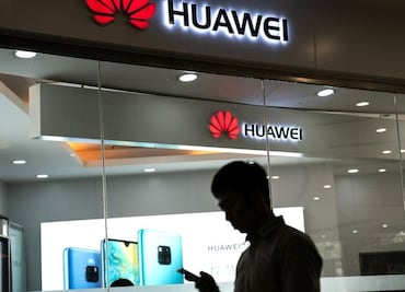 Empresas “dan la espalda” a Huawei y suspenden venta de sus teléfonos