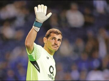 Iker Casillas llega a mil partidos como profesional