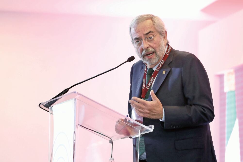 Declaración. El rector de la UNAM, Enrique Graue, dijo que es necesaria una mejor organización de las instituciones educativas (BERENICE. FREGOSO EL UNIVERSAL)