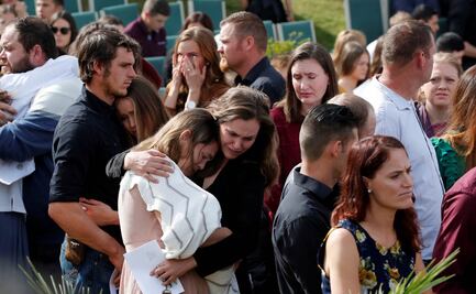 Alistan funerales de víctimas de familia LeBarón