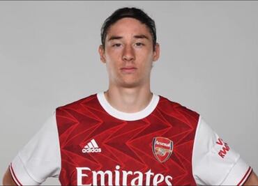El mexicano Marcelo Flores firma contrato con el Arsenal