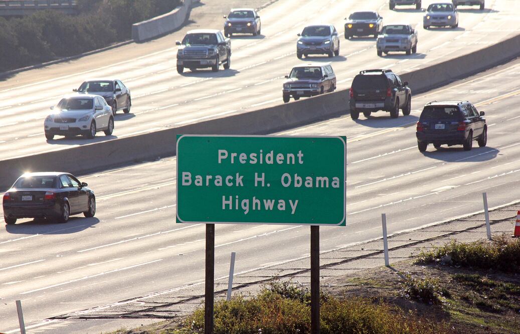 Nombran carretera “Barack Obama” en California