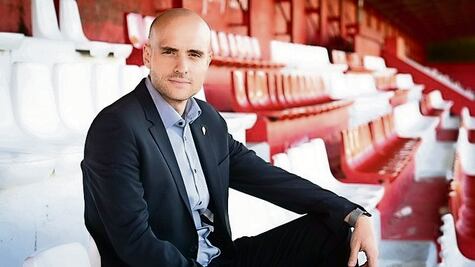 Orlegi hace otro intento por rescatar al Sporting 