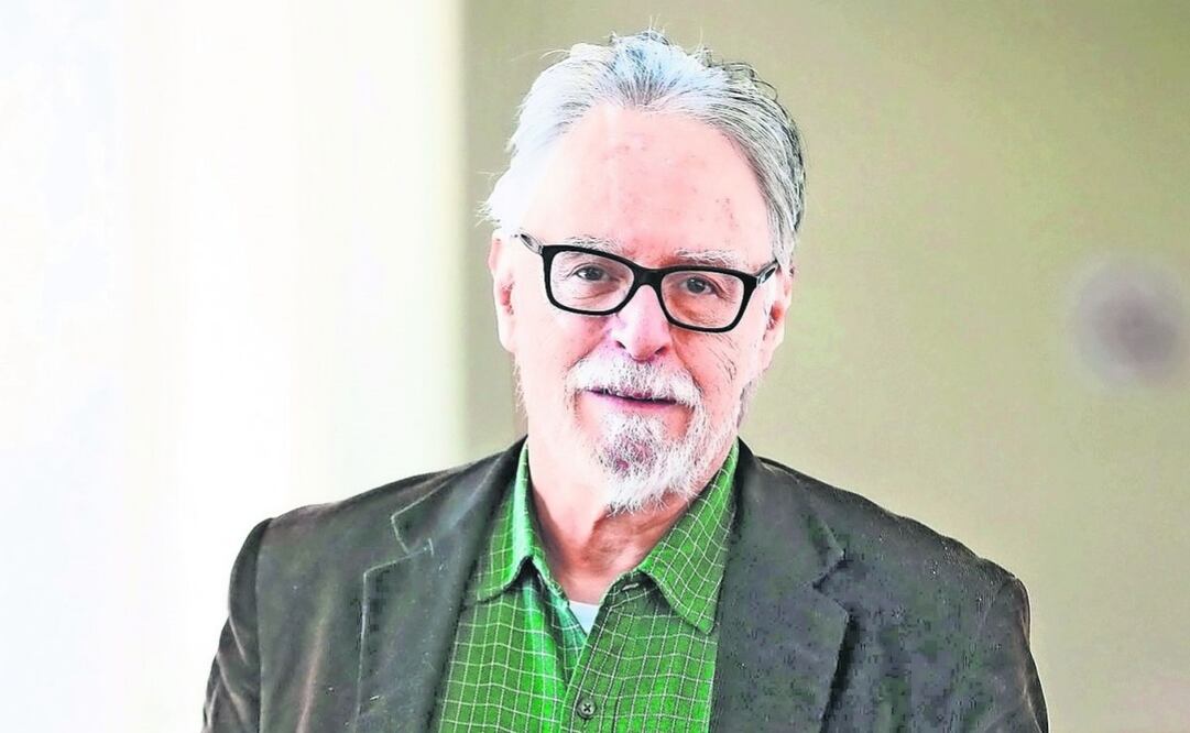 La antología recoge una selección que da cuenta de 50 años de trabajo de David Huerta. Foto: Archivo | El Universal