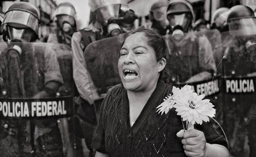 "Mi casa no es un burdel", Oaxaca de Juárez, México, 2006 (Foto: Antonio Turok)