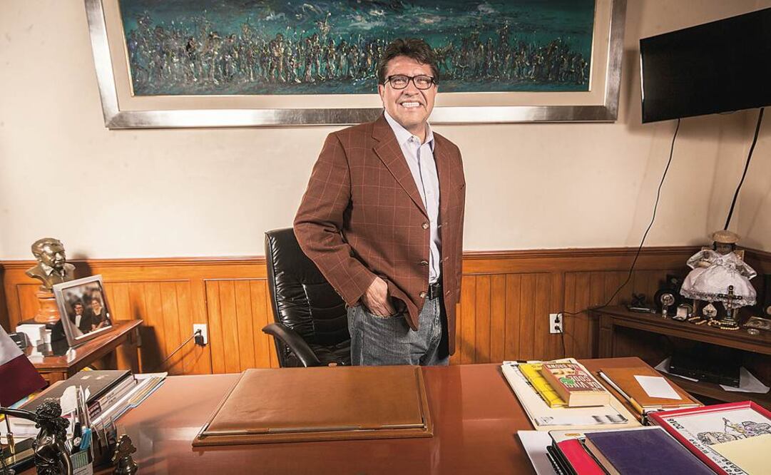 Desde su oficina ubicada en la calle de General Primm, el abanderado de Morena y virtual jefe delegacional de Cuauhtémoc, Ricardo Monreal, declaró a EL UNIVERSAL que busca “crear una nueva cultura política” en la demarcación