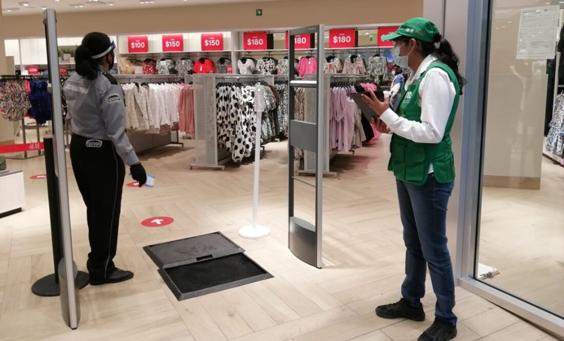 Tiendas departamentales de ropa, calzado, electrónicos y otras, registran ventas a la baja en el mes de marzo. Foto: Especial