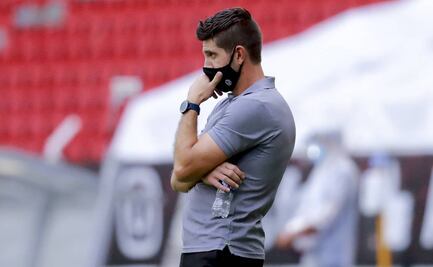 Alex Diego, preocupado por los altibajos en Querétaro