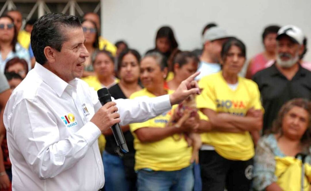Giovani Gutiérrez candidato a la alcaldía Coyoacán de la coalición Va X La CDMX. visitó las colonias de Los Pedregales y Los Culhuacanes. Foto: Especial