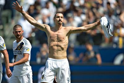 Zlatan Ibrahimovic condicionaría a los Dos Santos en el Galaxy