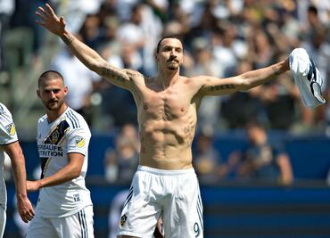 Zlatan Ibrahimovic condicionaría a los Dos Santos en el Galaxy