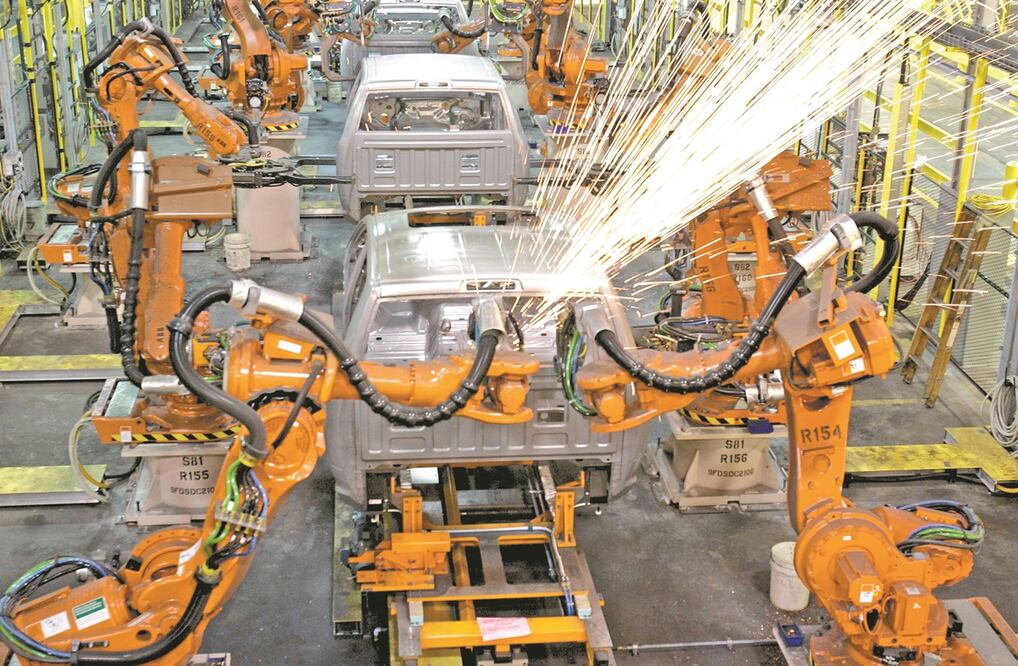 En julio creció 0.4% la exportación de unidades pesadas comparadas con las de junio pasado. Foto: ARCHIVO EL UNIVERSAL