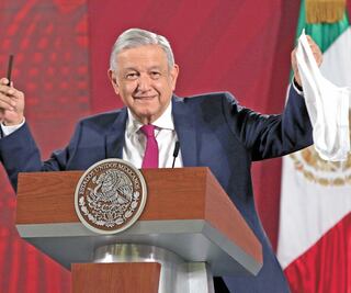 Politizaron iniciativa sobre Presupuesto: AMLO