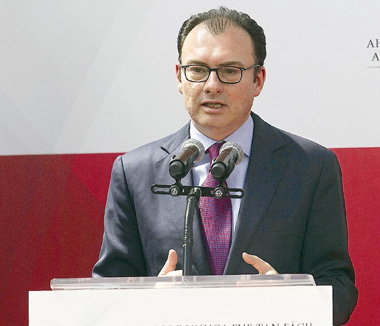 El secretario de Hacienda, Luis Videgaray, reconoció que el número de bloques asignados en la primera convocatoria estuvo por debajo de la expectativa (ARCHIVO EL UNIVERSAL)