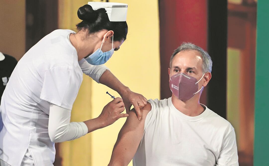 Hugo López-Gatell, en el inicio de la campaña de vacunación contra la influenza estacional. Foto: Berenice Fregoso/ EL UNIVERSAL.