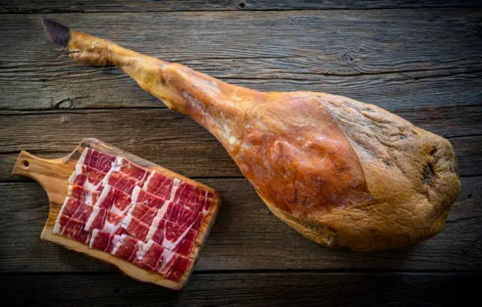 El jamón ibérico es uno de los más saludables dentro de su tipo. Foto: Unsplash