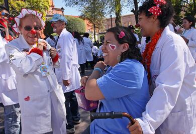 Se accidentan “Médicos de la Risa” en Guanajuato 