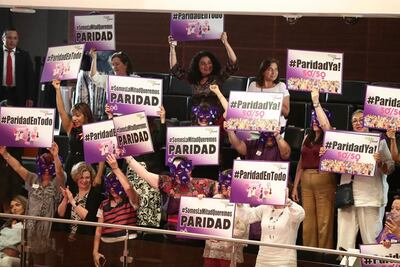 Senado aprueba reformas en materia de paridad género