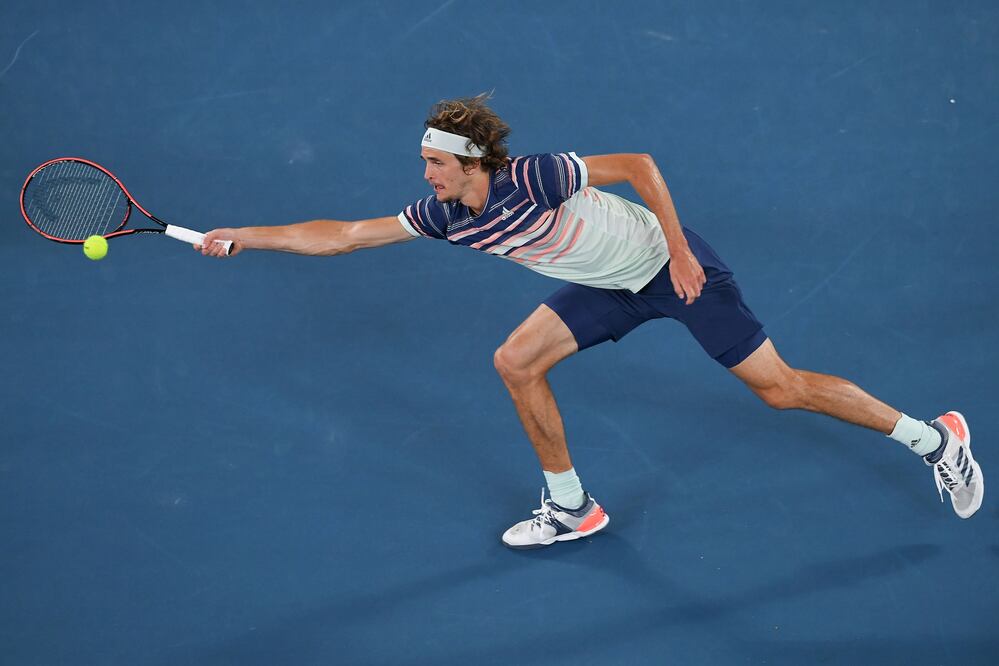 Australia cierra fuerte 