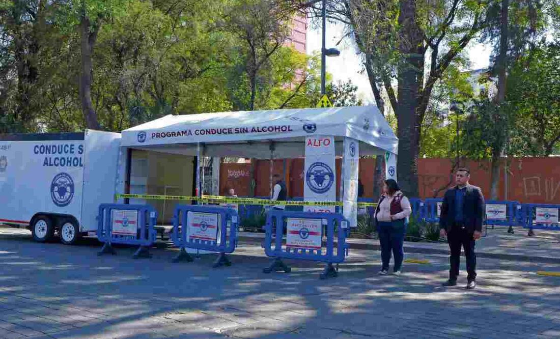 El programa Conduce sin alcohol contará con el apoyo de 230 unidades móviles y más de 800 oficiales de diversas áreas. Foto: Especial