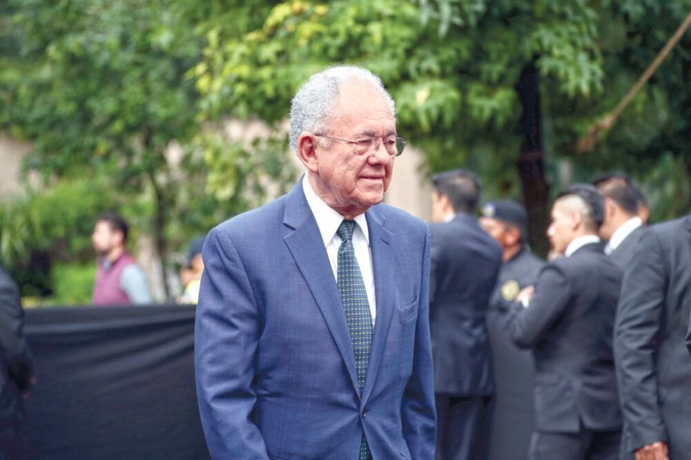 Javier Jiménez Espriú, próximo secretario de Comunicaciones y Transportes, dijo que hay opciones para operar Santa Lucía de manera alterna (ARCHIVO EL UNIVERSAL)