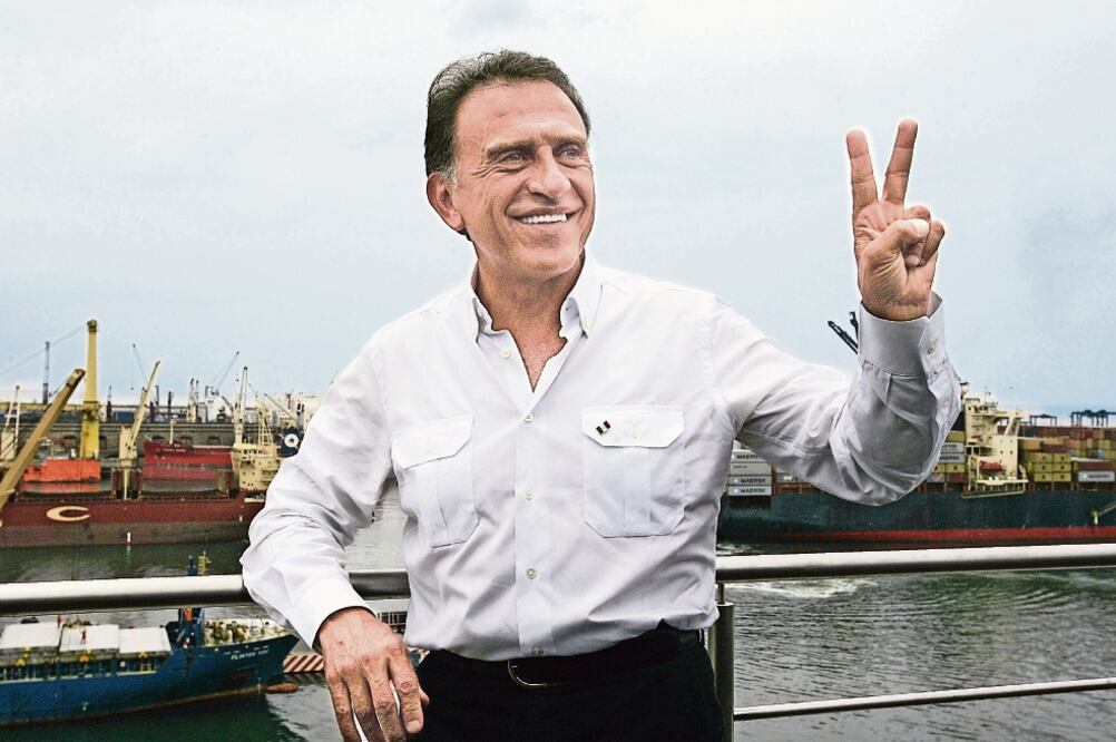 Le falla a Yunes Linares estrategia en medios