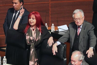 Devuelve las espinas de la oposición