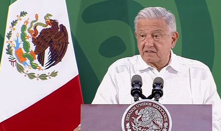AMLO anuncia en Veracruz rehabilitación de edificio donde Juárez firmó las Leyes de Reforma