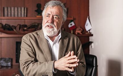 Legitimados, 867 contratos coletivos de medio millón: Secretaría del Trabajo