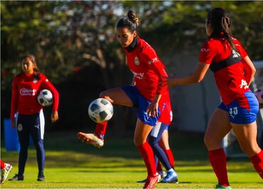 Chivas Femenil sigue su preparación de cara a la jornada doble de la Liga MX Femenil