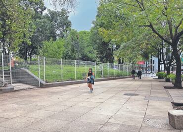 Quitan de Reforma a 57 comerciantes