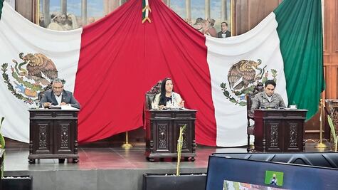 Envía Delfina Gómez iniciativa de ley sobre el derecho al cuidado digno