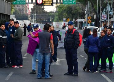 Gobierno capitalino llega a un acuerdo con bomberos que bloquearon Tlalpan