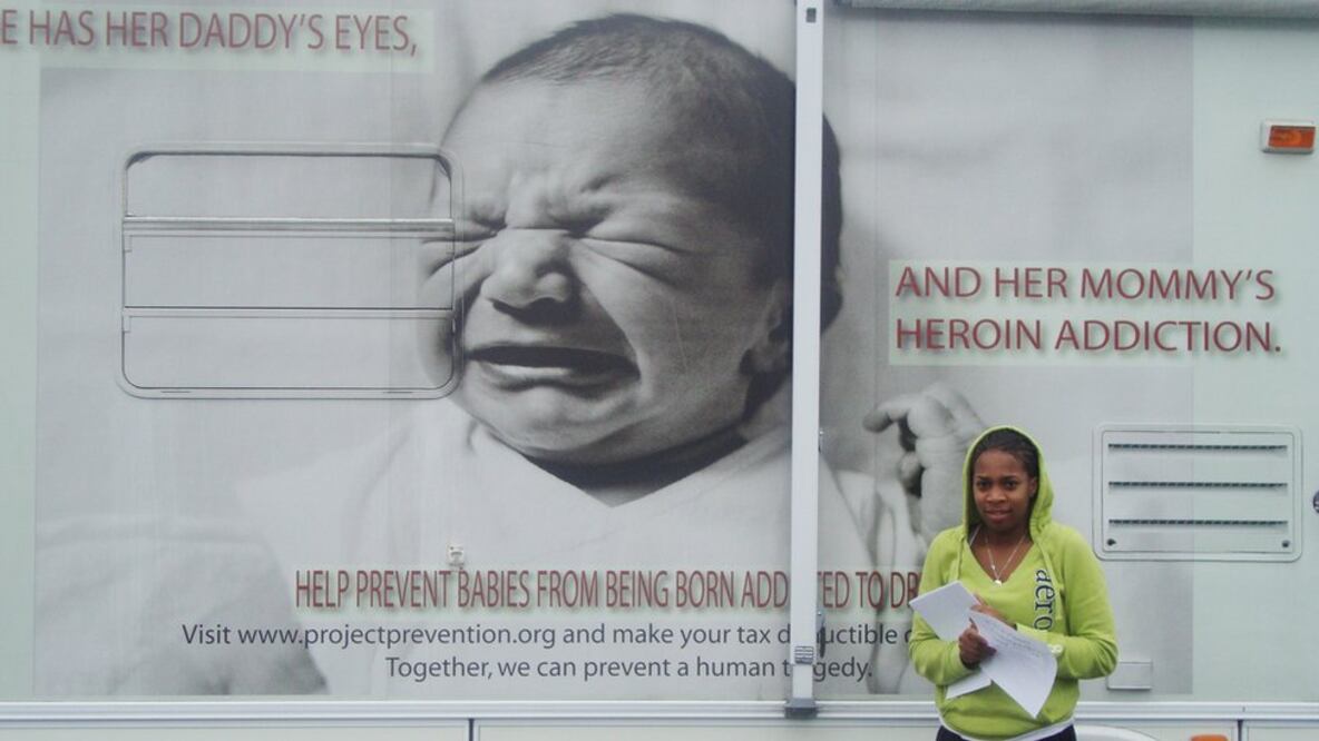 Getty Images El 'Project Prevention' es una iniciativa de una mujer llamada Barbara Harris, que en Estados Unidos le paga US$300 a adictas a la heroína para ser esterilizadas. El proyecto también está siendo llevado a cabo en Reino Unido.