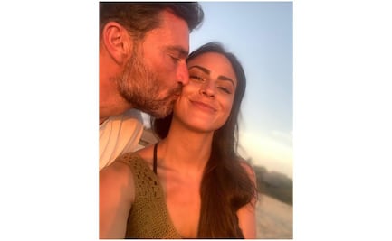 A Julián Gil le llegó el amor con Valeria Marín
