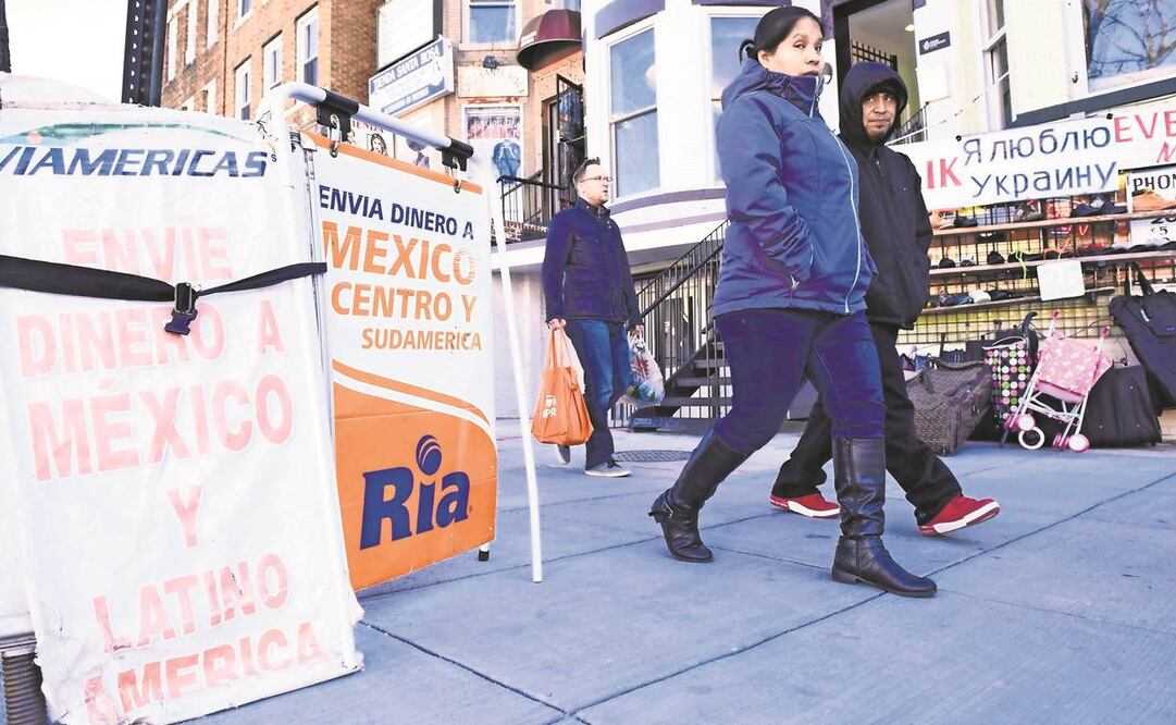 Los analistas de CitiBanamex anticipan que el próximo año habrá una menor entrada de remesas a México por las recesiones que se esperan en algunos mercados. Foto: Archivo/EL UNIVERSAL.