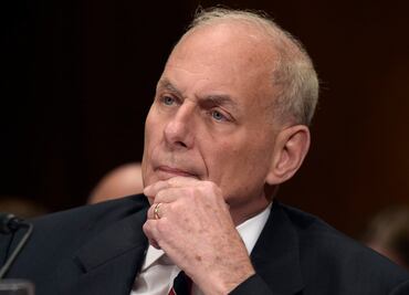 EU considera prohibir computadoras en todos los vuelos