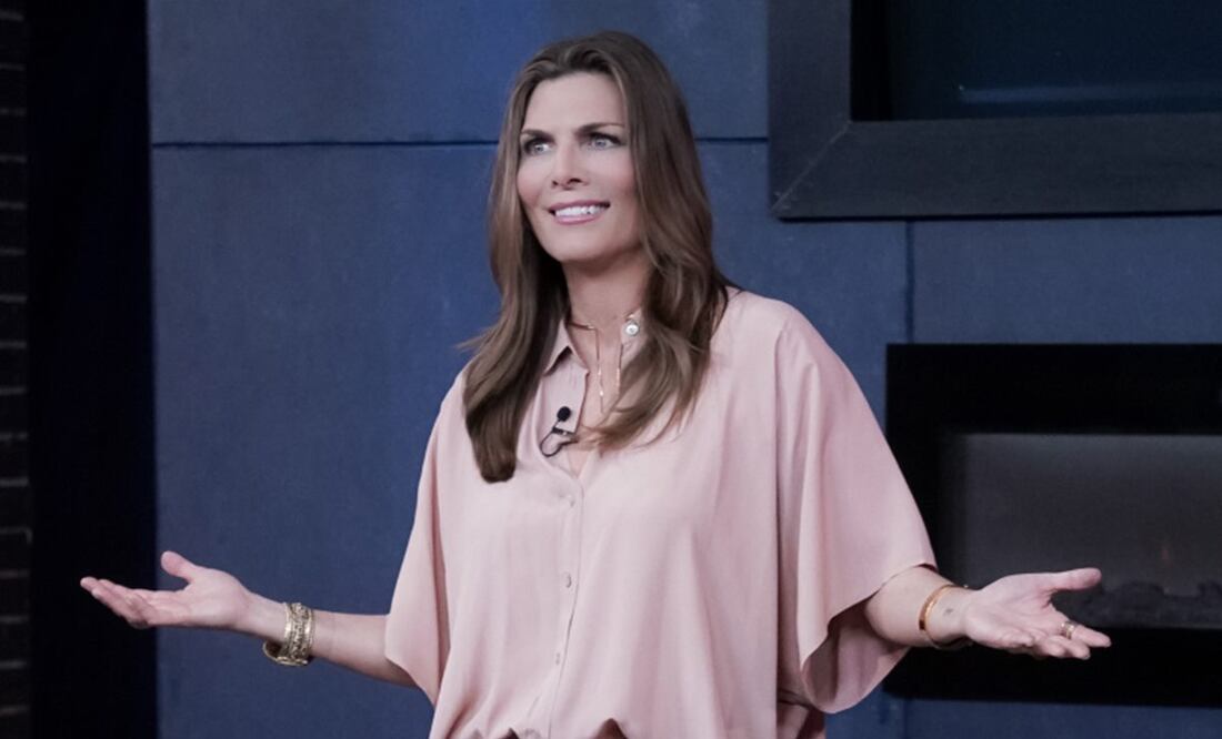 Montserrat Oliver otra vez aparece sola en el programa "Montse & Joe", su amiga Yolanda Andrade se recupera de crisis de salud.