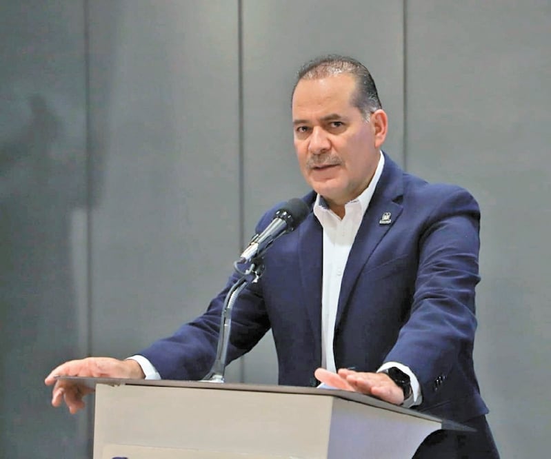 El gobernador aseguró que los legisladores votaron la reforma por inercia, en un apoyo sin cuestionamientos ni análisis profundo. Foto: Especial