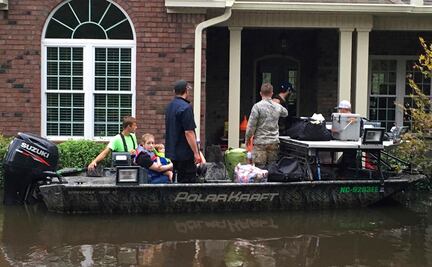 Donald Trump dará fondos tras devastación de "Florence" en Carolina del Norte