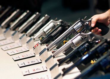 EU aprueba venta de armas a Ucrania; incluirá misiles de defensa aérea