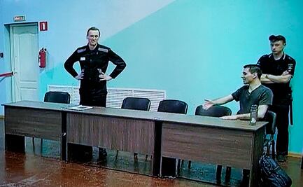 Opositor ruso Navalny fue trasladado de cárcel a lugar "desconocido", afirman allegados