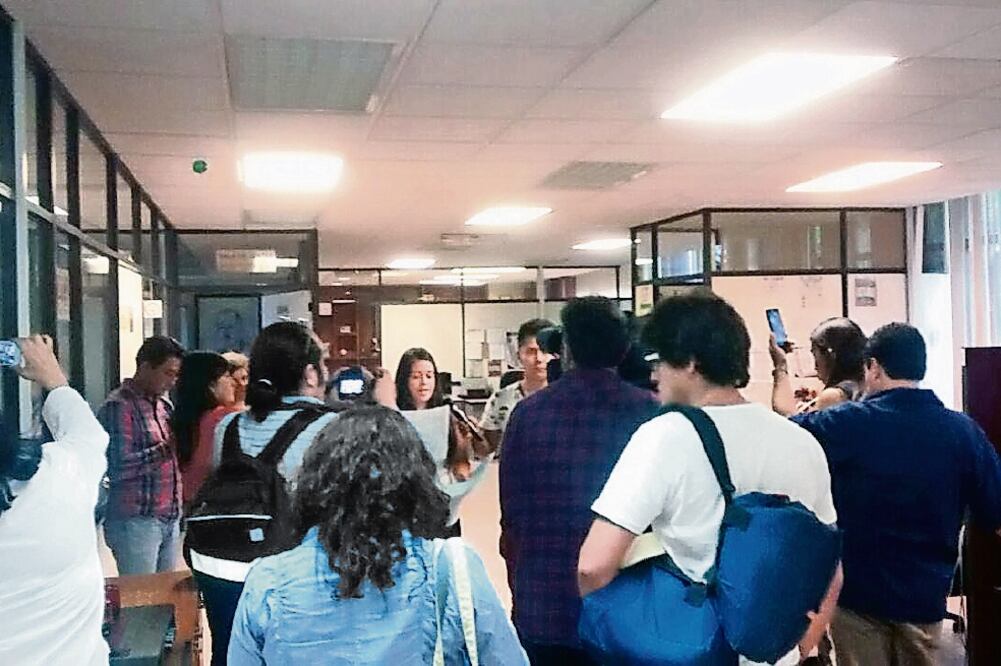 Avance. Autoridades del IPN afirman que todos los alumnos de sexto semestre tendrán a tiempo sus documentos (ARCHIVO EL UNIVERSAL)