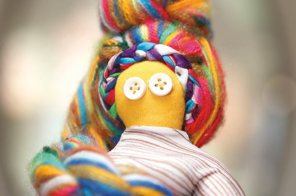 Una de las muñecas de Rojo (IVÁN STHEPENS EL UNIVERSAL)